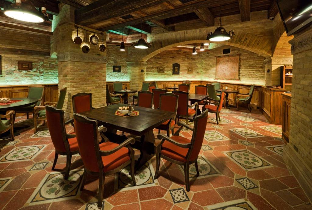 Halasi Pince Panzio Villány Extérieur photo